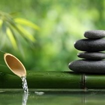 Relaxing water sounds logo